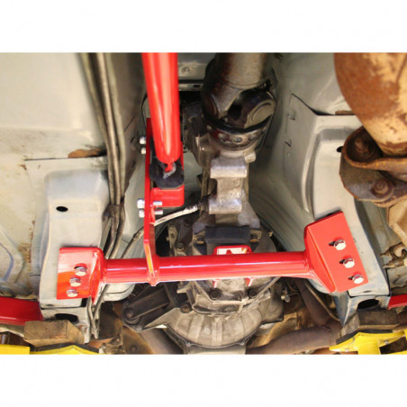 UMI Torque Arm Relocation Kit, T5 & 700R4 - Black