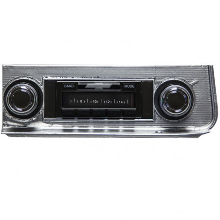 Custom AutoSound USA-630 AM/FM Stereo 300 Watts Chrome