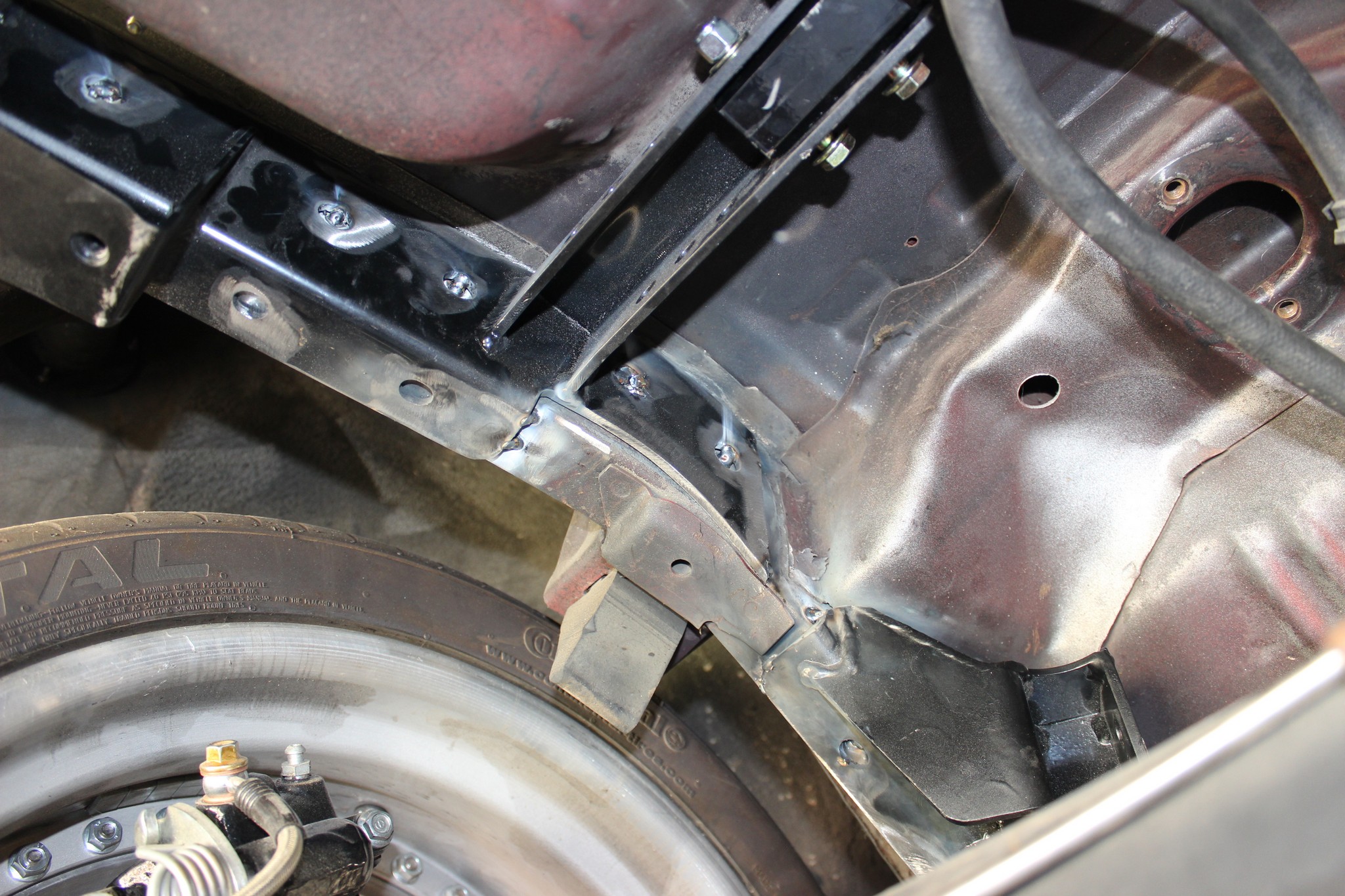 How to Convert From Leaf Springs to Four Link Ground Up Motors