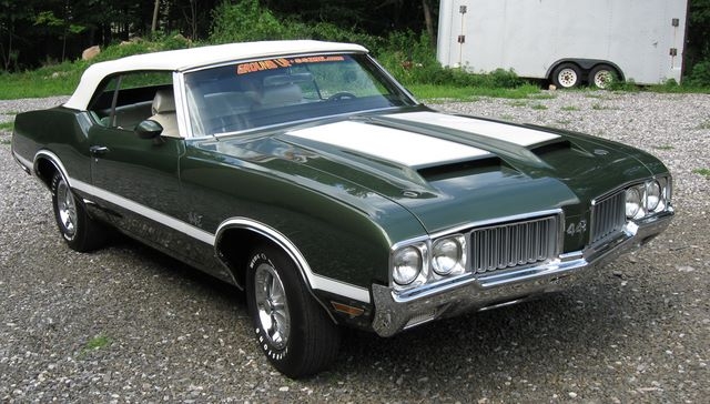 Ground Up's 1970 Oldsmobile 442 Convertible